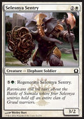 Selesnya Sentry - Return to Ravnica (Common) [RTR-21]