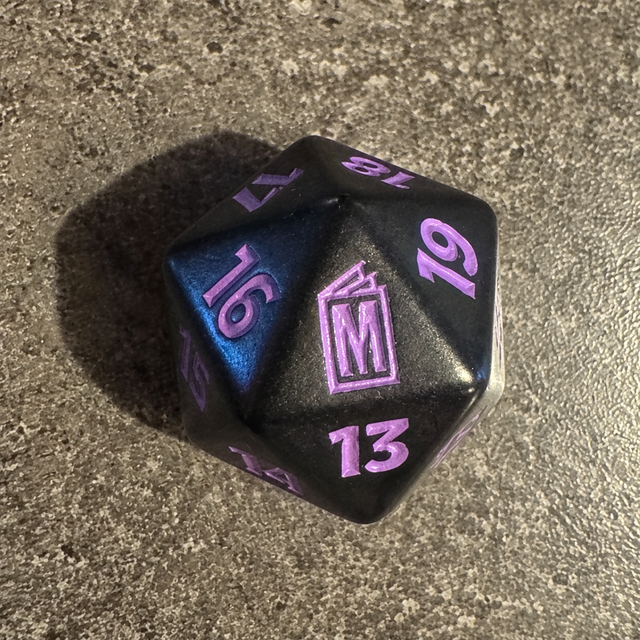 Dé D20 Spindown Marvel Super Heroes d'avant-première, noir à chiffres violets